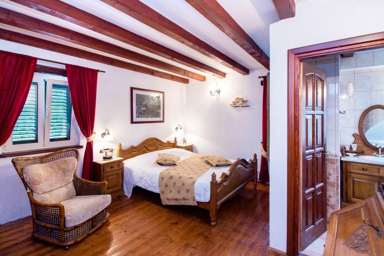 Holiday Home Casa Country Zadvarje Extérieur photo